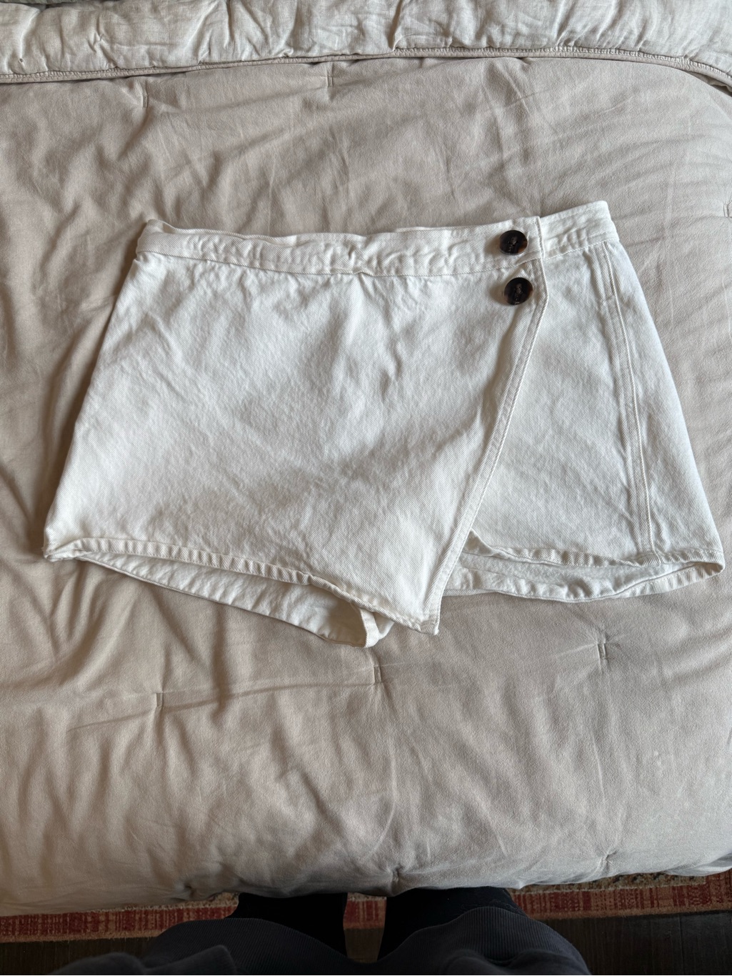 Madewell White Wrap Skort With Button Accent